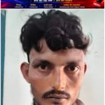 दरवाजा खुला छोड़कर सोना पड़ा भारी! घर से मोबाइल चोरी, आरोपी गिरफ्तार